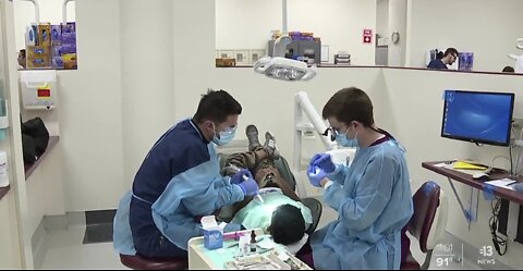 Doctors, dentists warn of 'mask mouth'