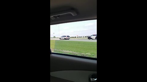 Video shows squad cars tailing minivan on I-94 during police incident