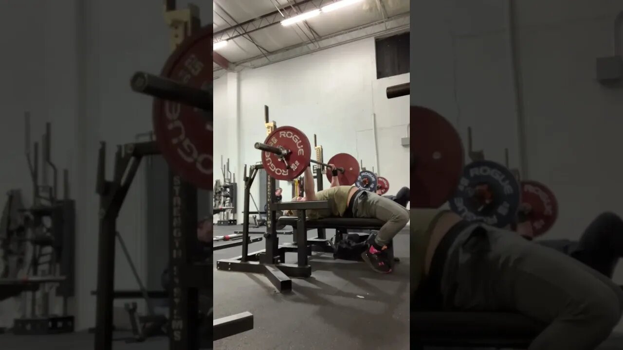275.5lbs/125kg x6 Bench press