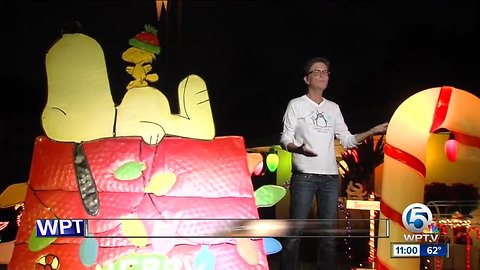 Snug Harbor neighborhood determined to spread holiday cheer