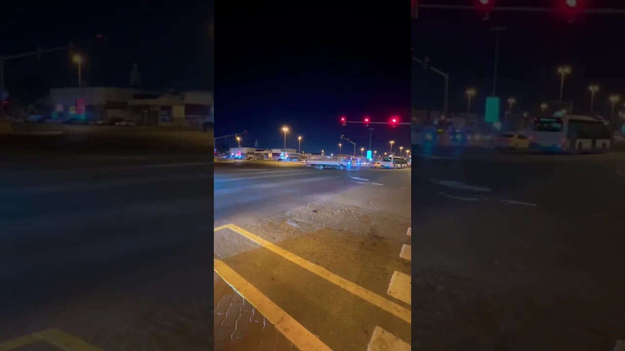 Night View Of Abu Dhabi Musaffah City #dubailife #abudhabi #musaffah #uae #shortsvideo