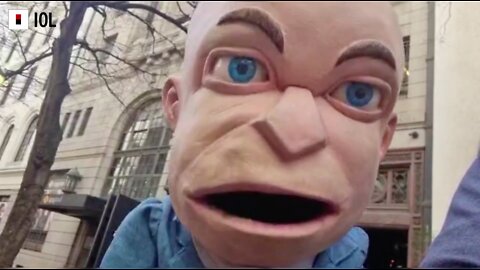 Chester Missing live on the streets of Cape Town in the CBD