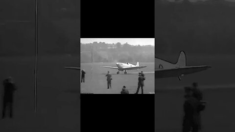 Na hora certa. (1936, Southampton Aerodrome. As primeiras fotos do Spitfire) #war #guerra #historia