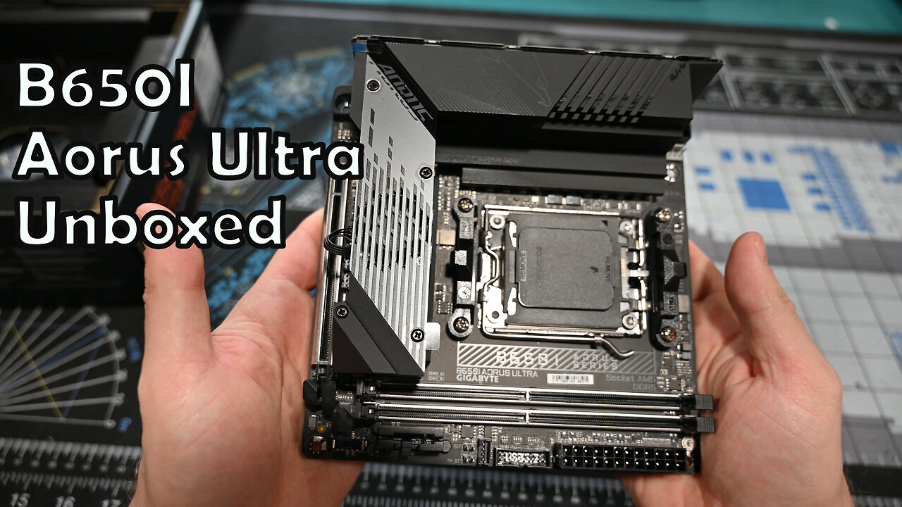 Unboxing Gigabyte B650I Aorus Ultra