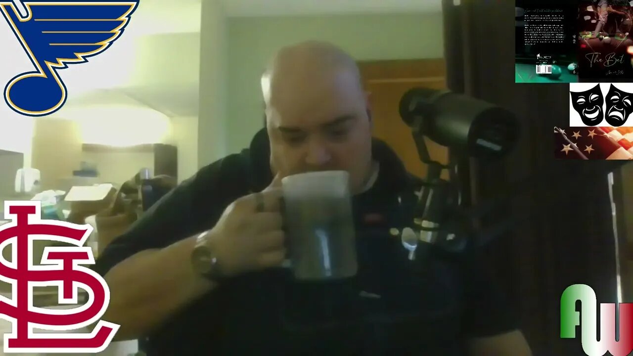 'Tis the roaching time of night!