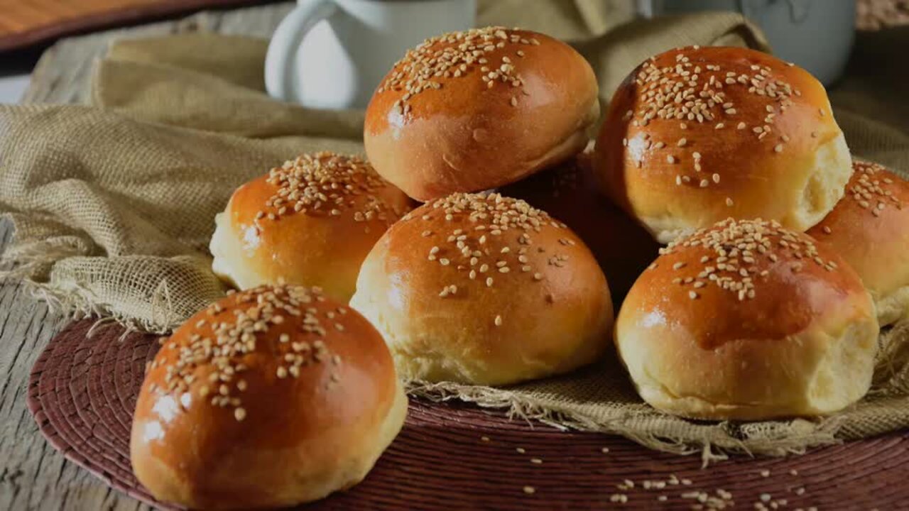 Cream Cheese Stuffed Buns