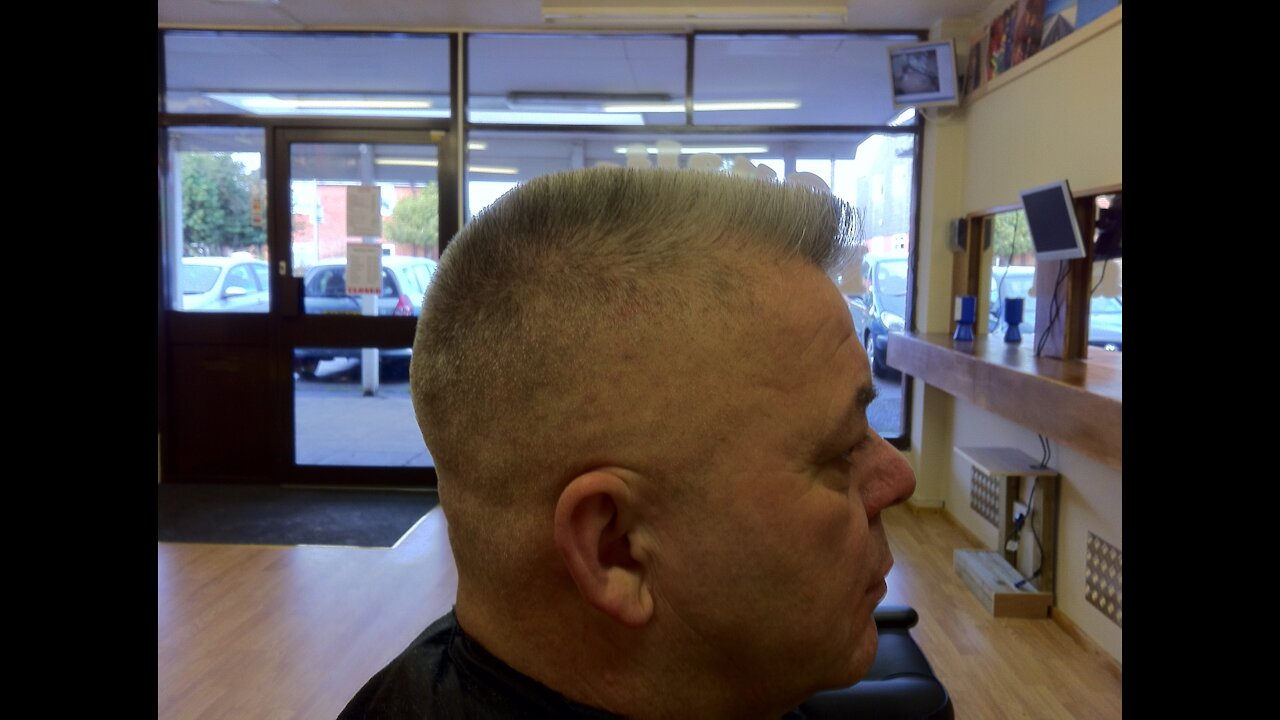 Mens haircut Steve the Barber 0.05mm Flat Top haircut (unedited)