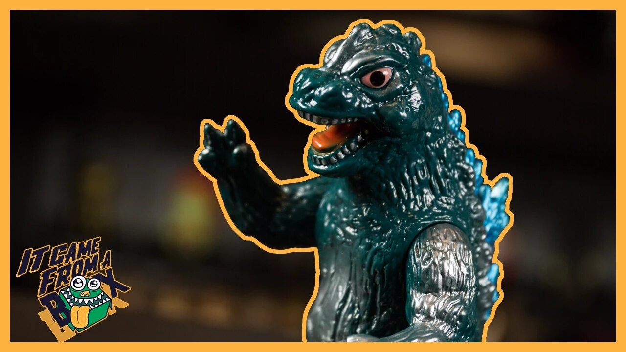 Godzilla Bullmark Sofubi - Toy Wars Exclusive Unboxing and Overview