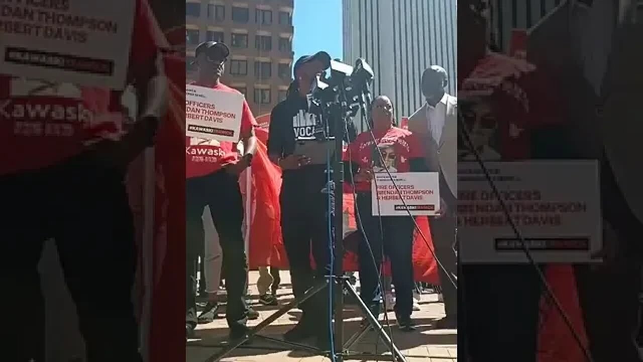 I asked The New Yorkers Stand With #kawaskitrawick @watchhecops