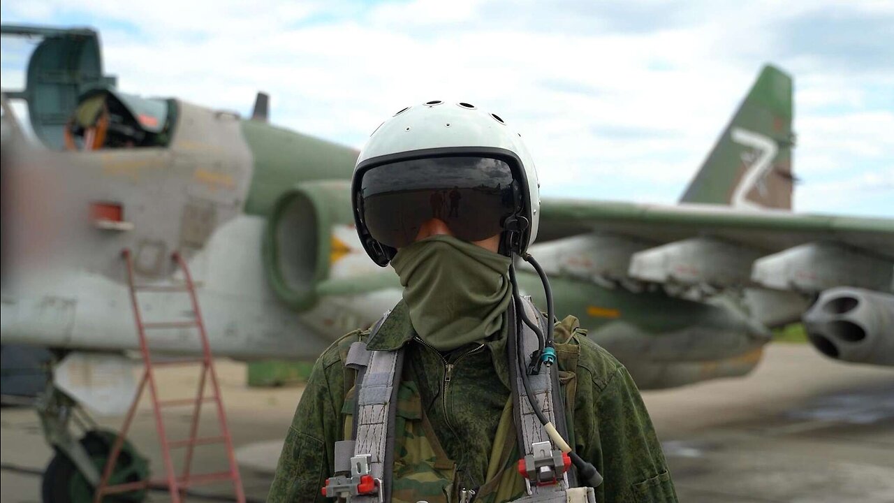 Aviones Su-25 golpeando a la OTAN/Ucrania