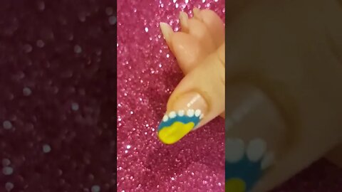 Easy nail art..... #ytshorts #shortsfeed #nails #mehsimcreations #nailshort #nailpolish