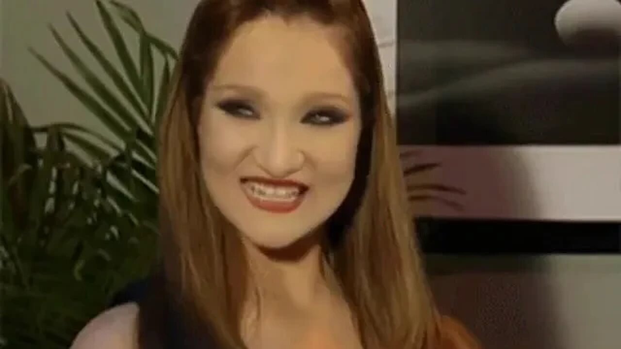 FUTURISTIC BRIDE 😉😘😘😘