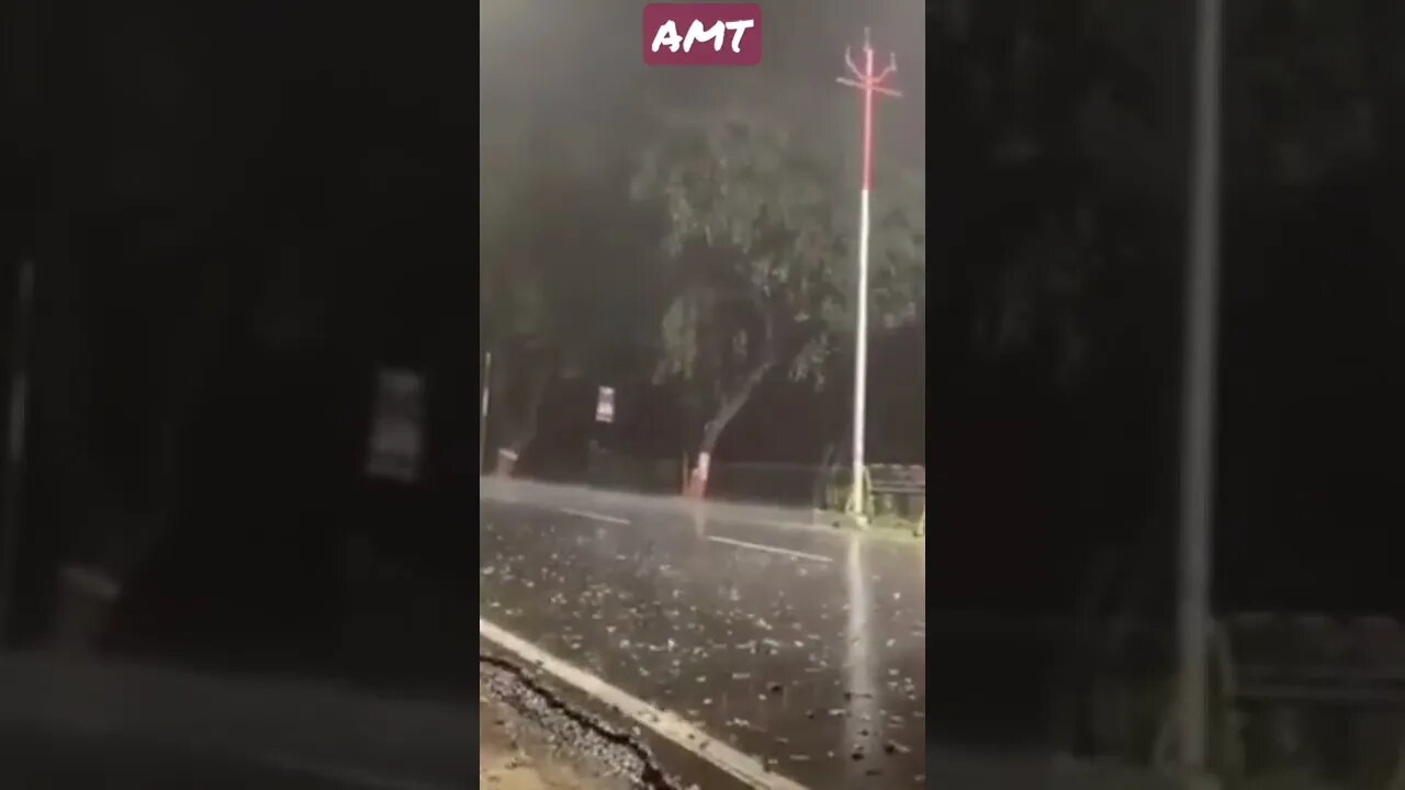 aaega maja Barsat ka status