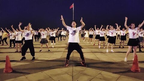 舞蹈《狂浪》跟着我的节拍 跟我一起摇摆 一起活的更精彩【順能炫舞團】