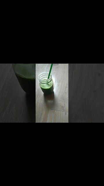 day 2 green juice challenge! of a 30-day challenge 🍏