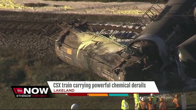 Officials confirm molten sulfur leak after train derails in Lakeland