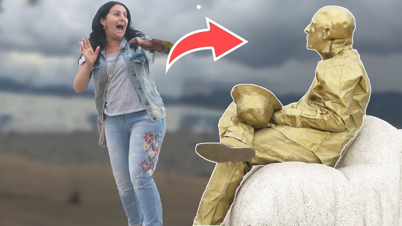 STATUE Prank - AWESOME REACTIONS