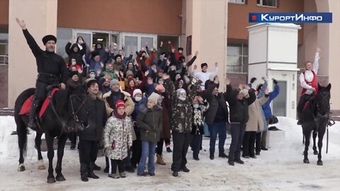 Пациентов ПНИ №1 поздравили с наступающим Новым годом культурной программой