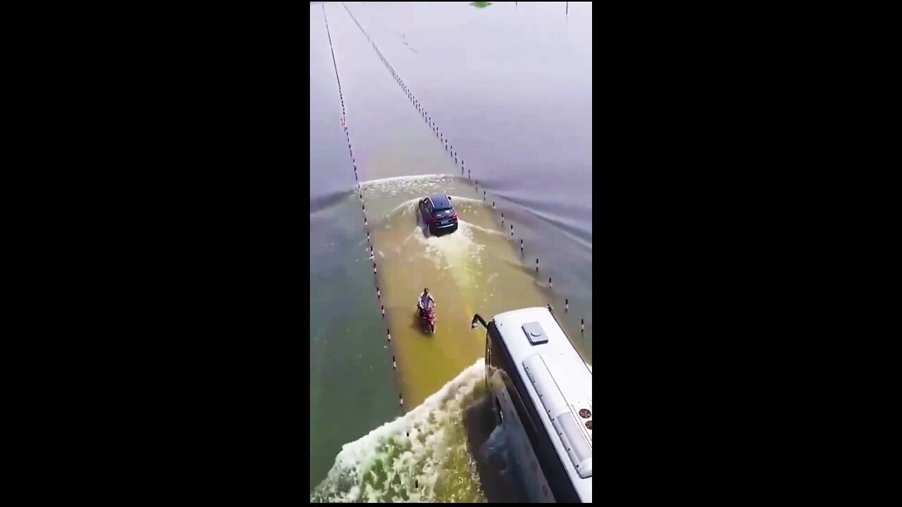 Incredible bridge !