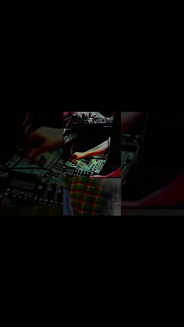 IMPROV ACID HARDWARE 2023 #303acid #improv #played #four #303s #LIVE 777 🙏😇✌️Future Retro #OG