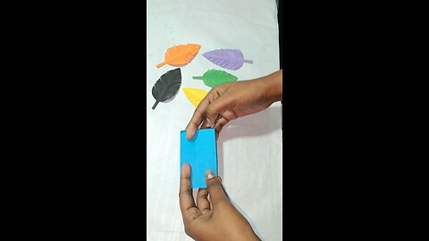 Diy Paper Feathers #shorts #papercraft #diy #easycraft #diyfeathers