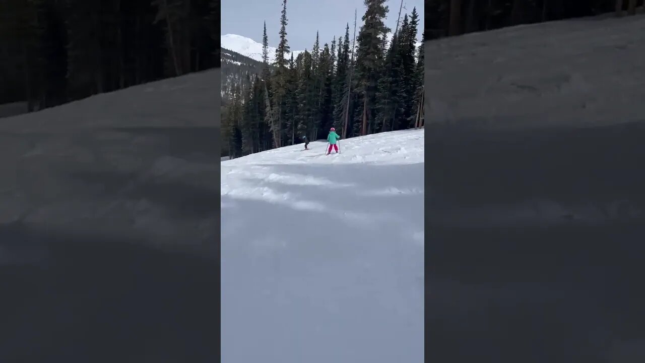Sarah on spring break with Brady leading miss Molly down the slope. I wanna be there!