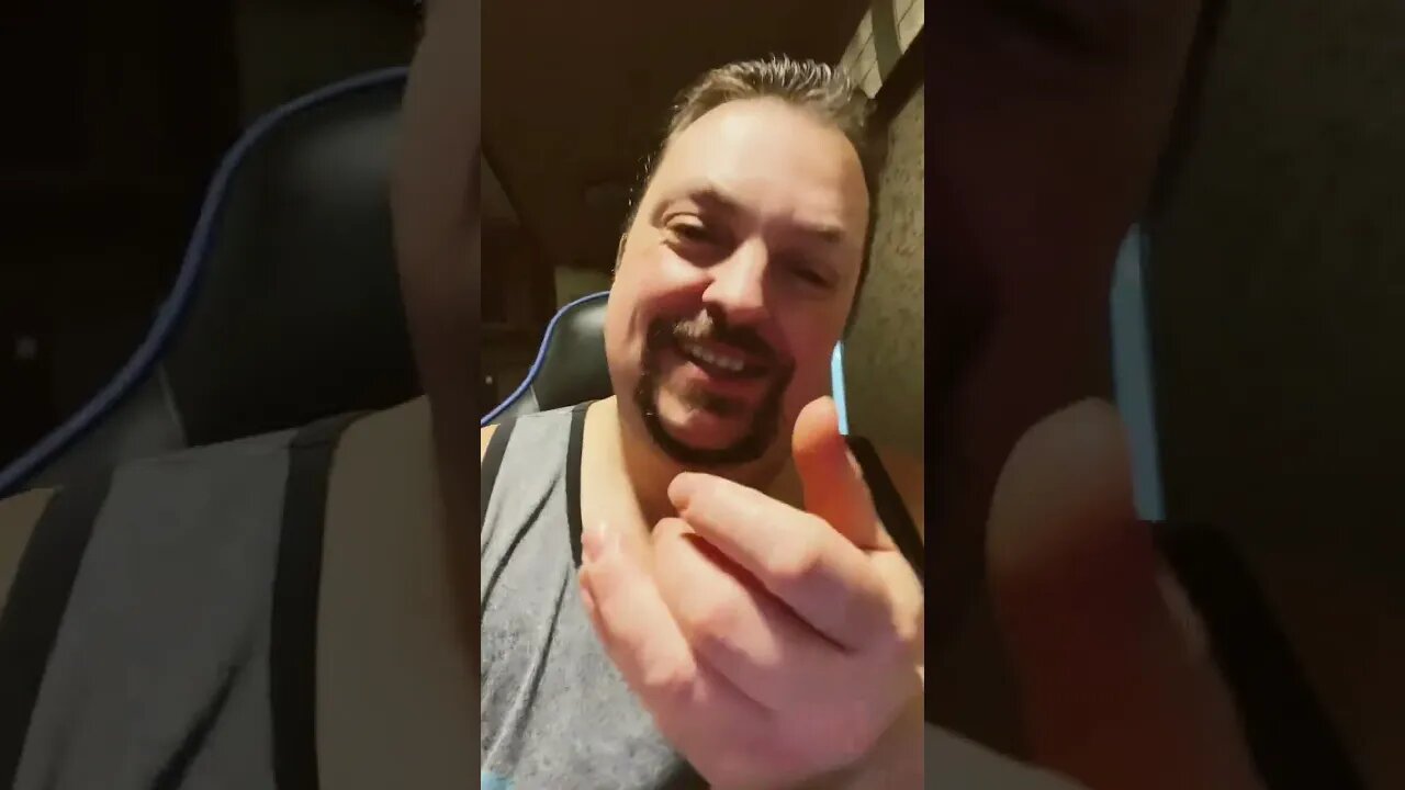 Hot Sauce on Your Banana 🍌 🤪