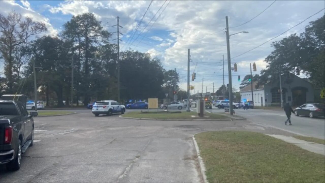 BREAKING | Heavy Police Presence SAVANNAH HIGH SCHOOL | ACTIVE SHOOTER?!?