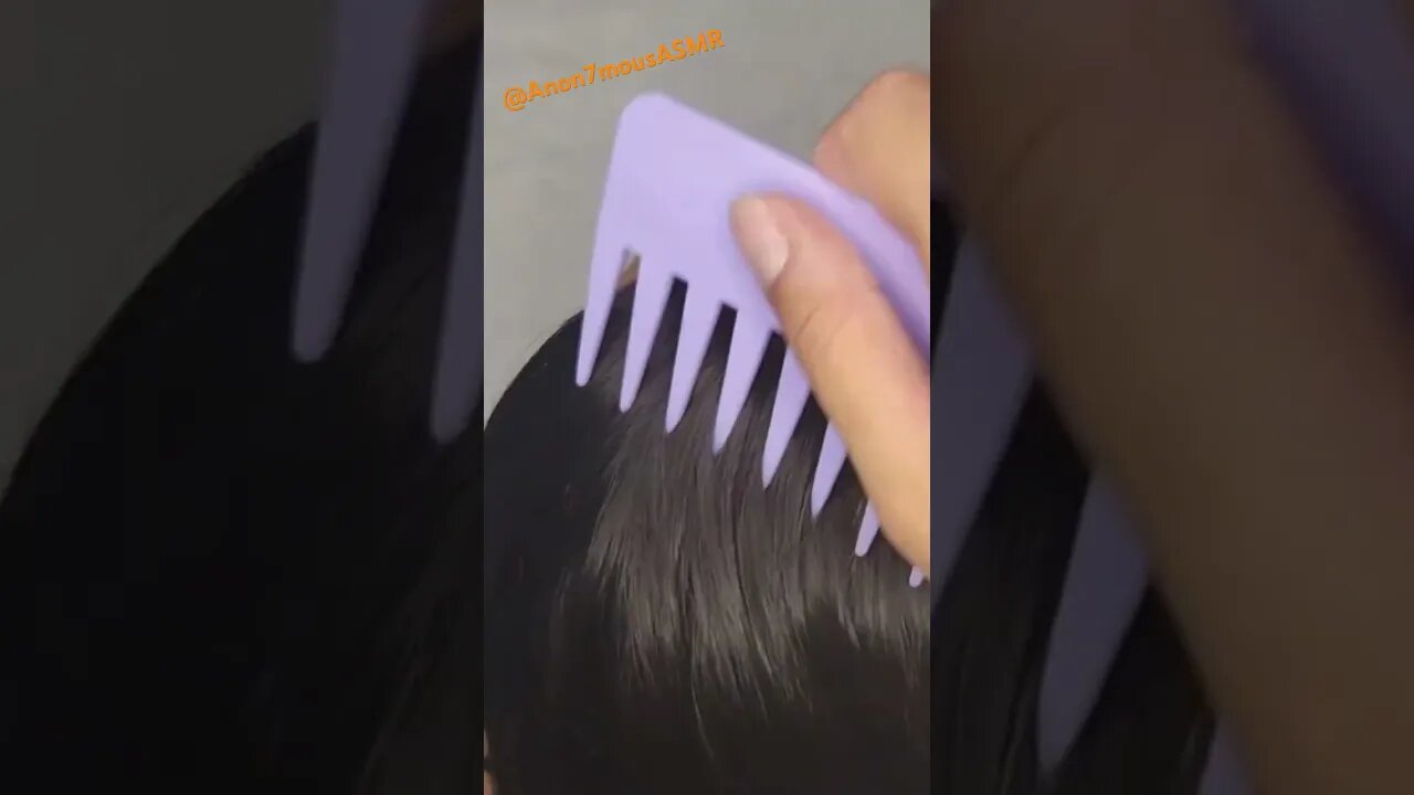 Scalp Massage With Mini Hair Comb 💆🏽♀️🪮 #asmr #asmrsounds #asmrcommunity #relaxing #relax