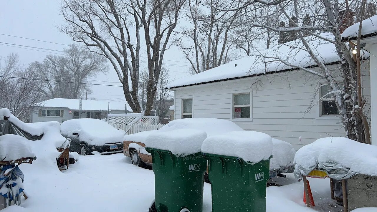Nevada’s government is taking a snow day? Doordashing threw the snow or day off for real?