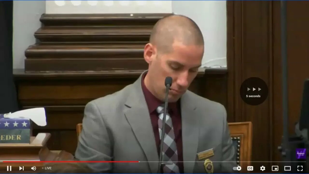 Kyle Rittenhouse Trial - 7 - Continuing With Lead Detective On The Stand - Lots Of Video Evidence