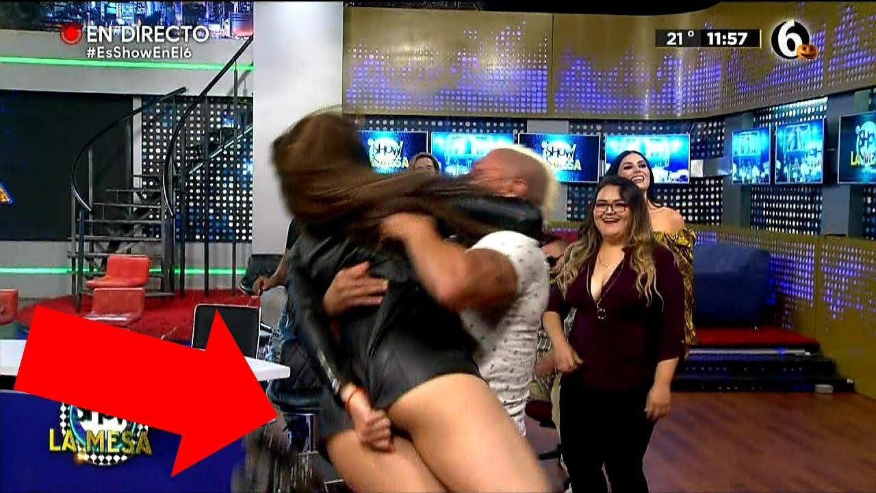 25 WORST MOMENTS CAUGHT ON LIVE TV