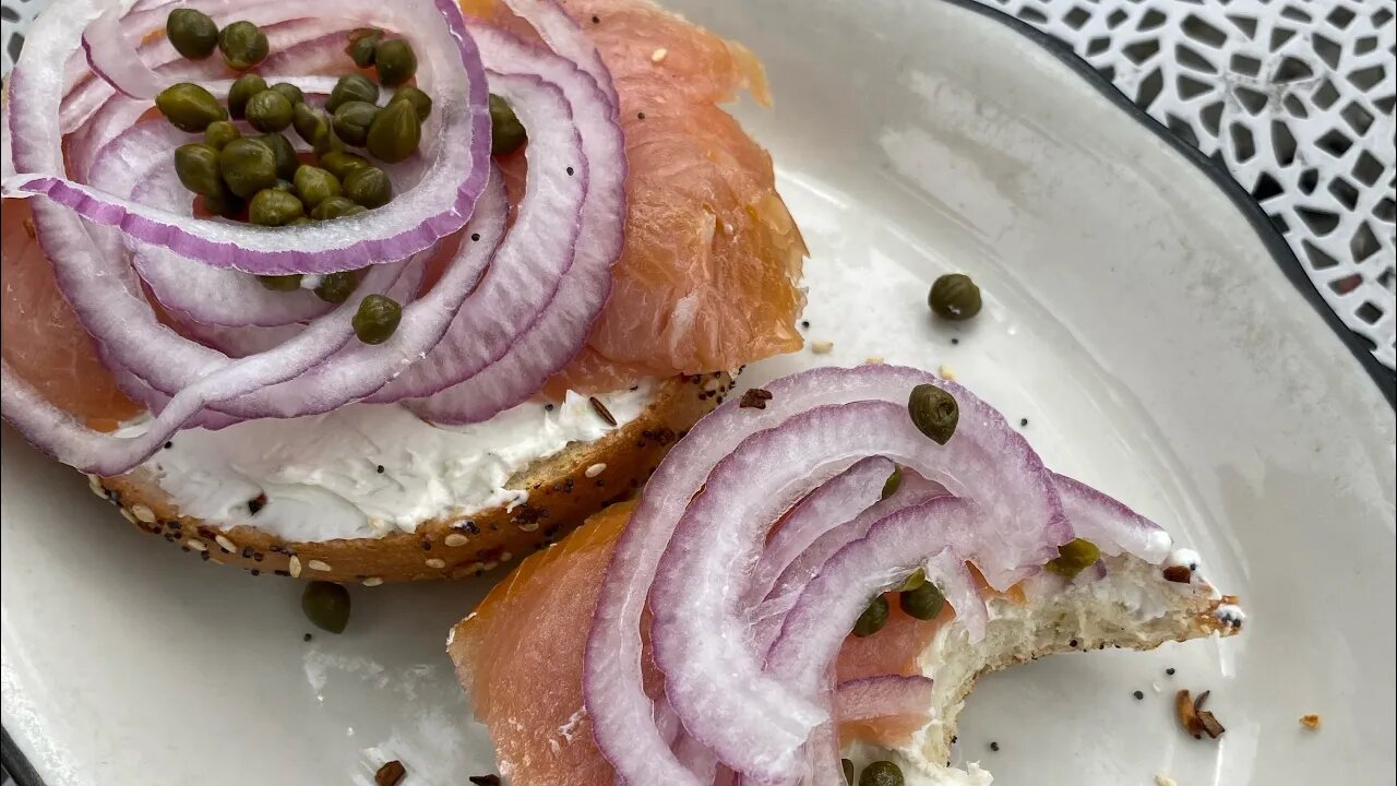 FOOD WITH FAMILY: OAKLAND CA Beauty’s Bagels