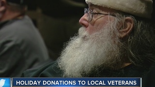 Mayor Barrett hands out gifts at VA hospital