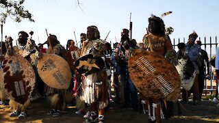 SOUTH AFRICA - Durban - King Goodwill Zwelithini hosts Diwali celebrations (Video) (PQi)