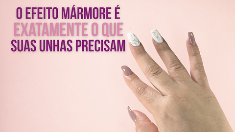 O efeito mármore é exatamente o que suas unhas precisam