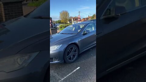 TESLA MODEL S WALK AROUND