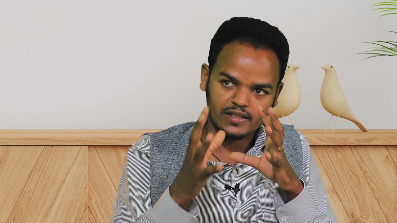 መሪዎች ስልጣናቸውን ከያዙ በሁዋላ ለምንድነው ሲታገሉለት የነበረውን ህዝብ የሚረሱት? - መ/ር ክንፈ ሚካኤል