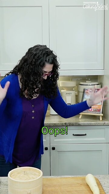 🤦🏻‍♀️ If you drop something, hopefully there's no food in it! 😂