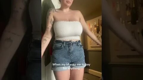 Would you date her? lol