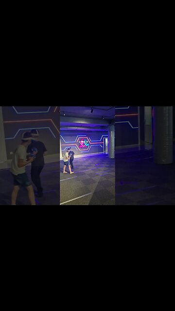 tiktok:unreal.md 🎮👾🕹️ #vr #vrclub #virtualreality #unrealvr #moldova #chisinau #vrarena 🖤 @unrealmd