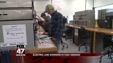 Electric lineworker program at LCC