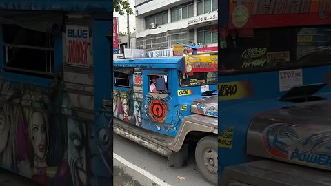 Jeepney Gets a Passenger #shorts #short #shortvideo #viral #subscribe #shortsfeed #shortsvideo