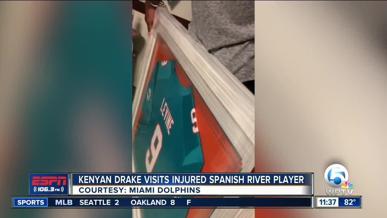 Miami Dolphins running back Kenyan Drake visits injured Spanish River player at hospital