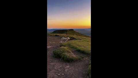 Hiking to Penny Y Fan