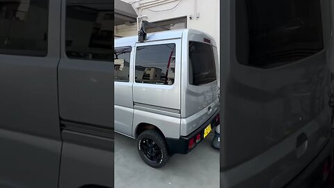 Pimped out Japanese van - yes please