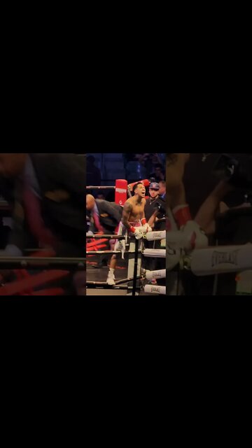 Fernando Vargas Jr with the stoppage to ensure the dynasty continues