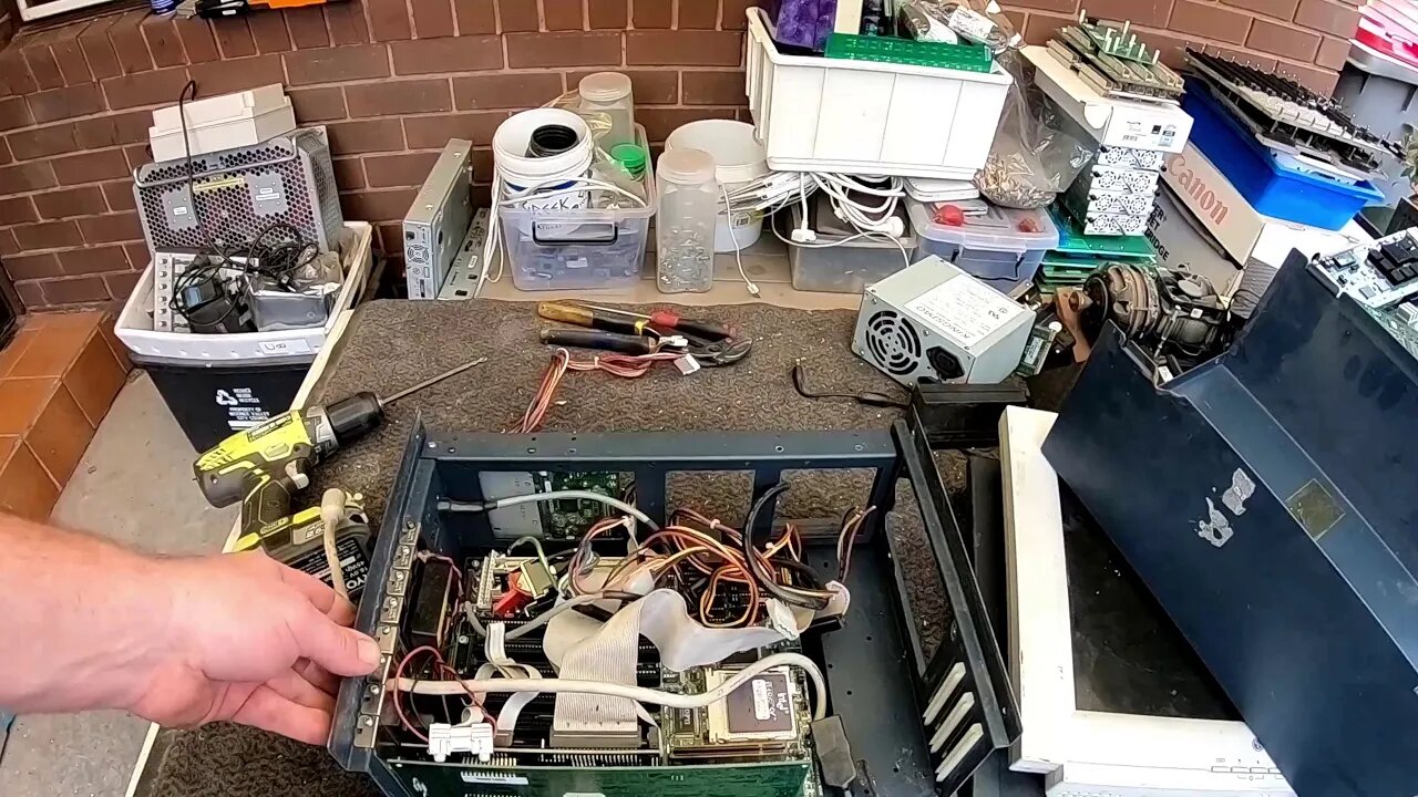 What's inside a CNC Controller