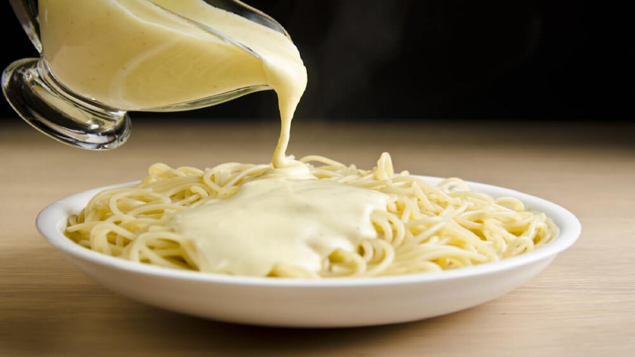 HOW TO MAKE WHITE YELLOW SAUCE FOR MACARONI