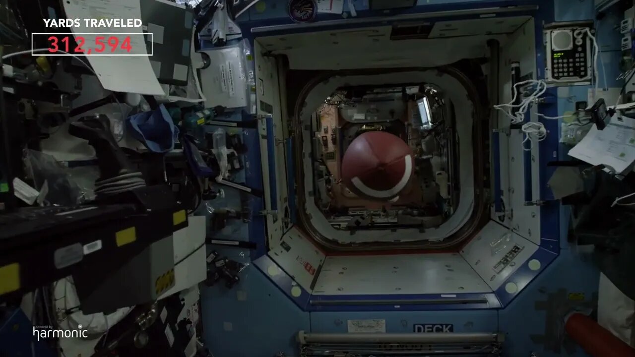 Zero G Hail Mary Pass - UHD 4K video